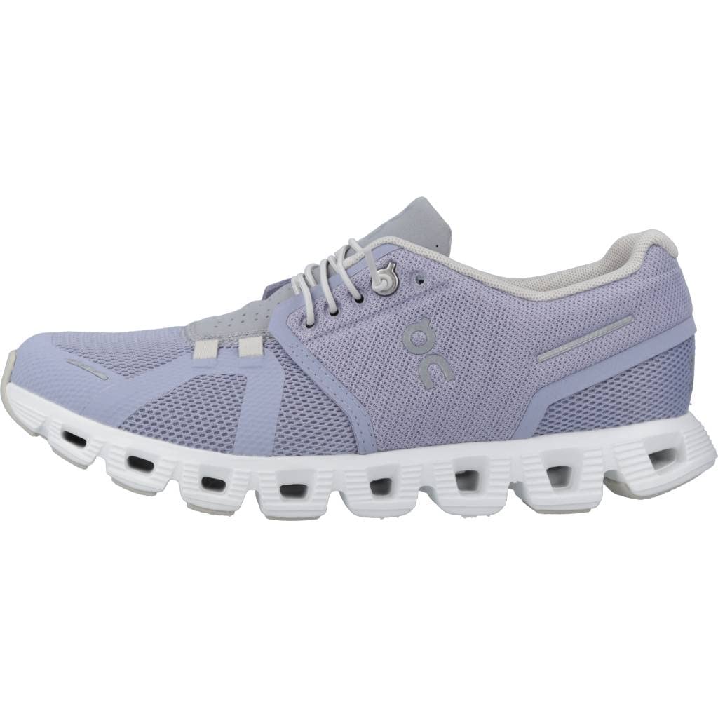 On Women's Cloud 5 Sneakers