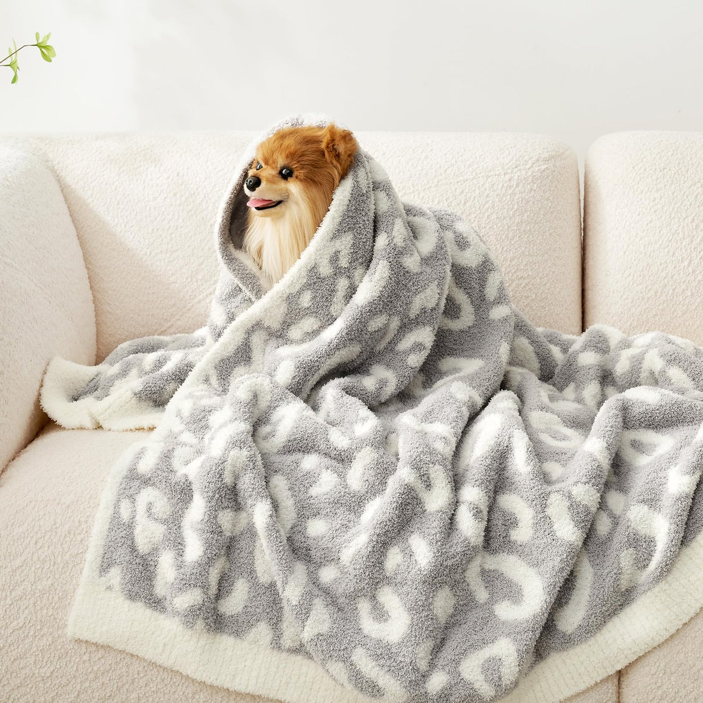 Snuggle Sac Checkered Blanket, Beige Throw Blanket for Couch Plaid Microfiber Fluffy Warm Cozy Fuzzy Soft Throw Blanket Reversible Checkerered Blankets for Sofa, Chair, Bed, 50x60 inches